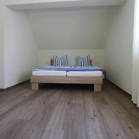 Appartamento Hafenflair Am Plauer See, Cleaning Included *